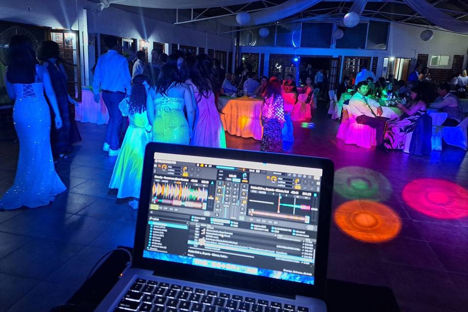 Dj fiesta