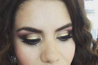 Beauty and Artist AM