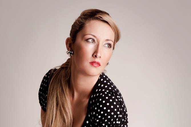 Almira mujer soñadora...