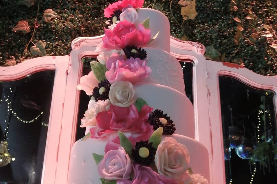 Pastel con flores