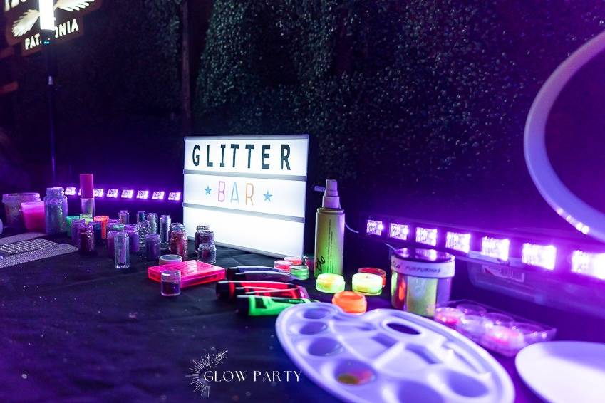 Glow Party