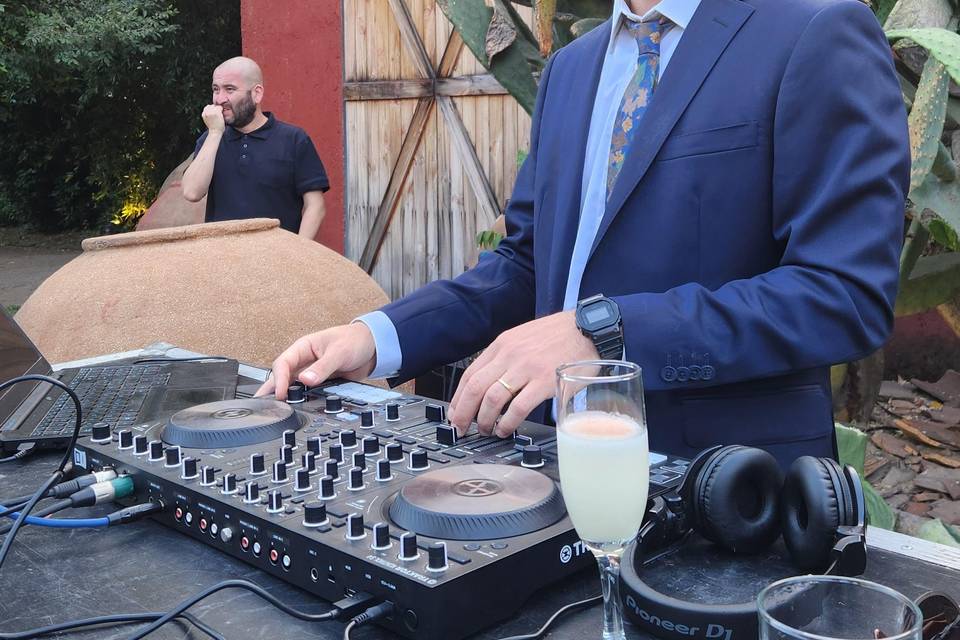 DJ para fiestas