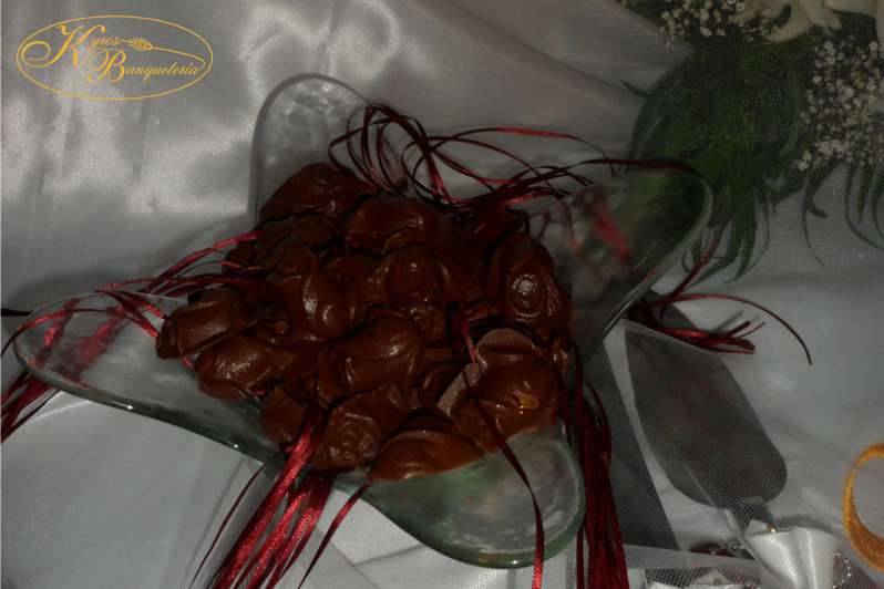 Rosas de chocolate cortesií
