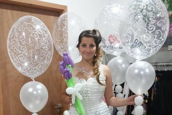 Vestido en globos Ale