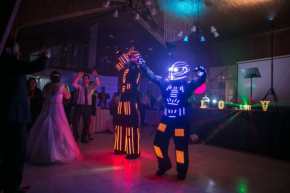 Robot led para la fiesta