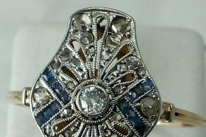 Anillo art deco