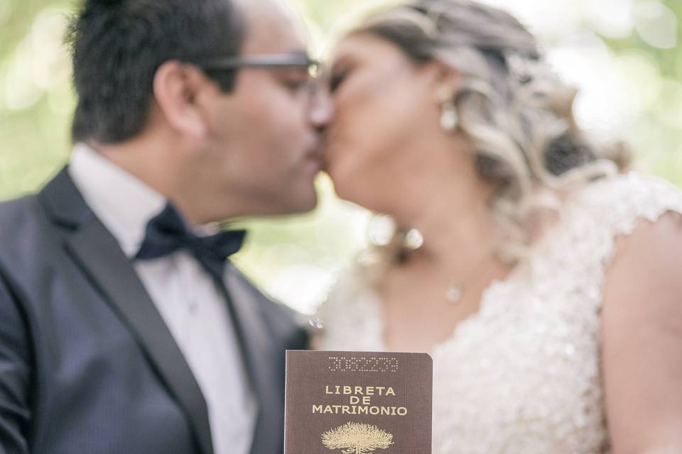 M&F libreta de matrimonio