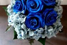 Ramo rosas azules