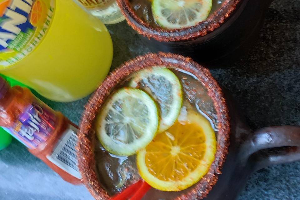 Cantaritos con tequila