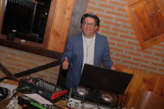 DJ Varas