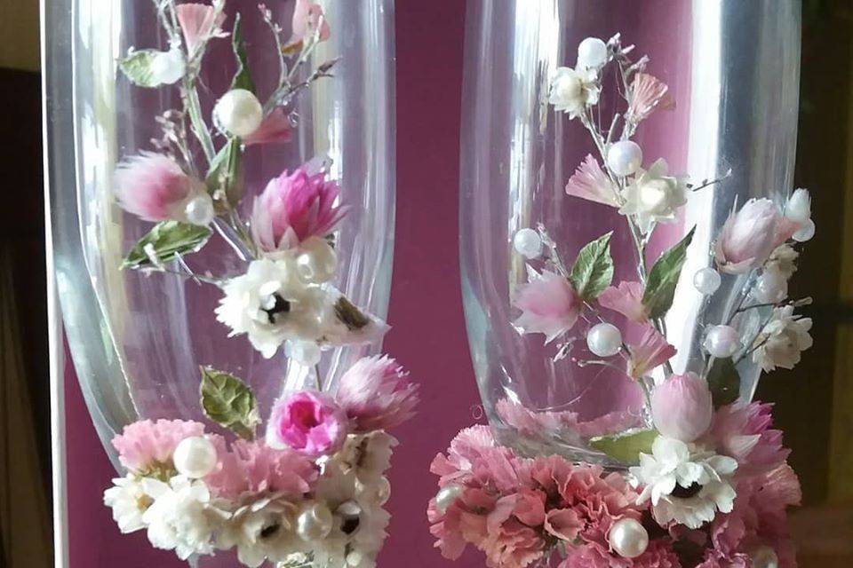 Copas con flores secas
