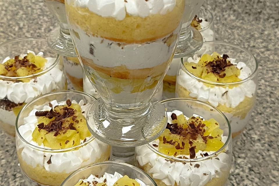 Torta de piña coco
