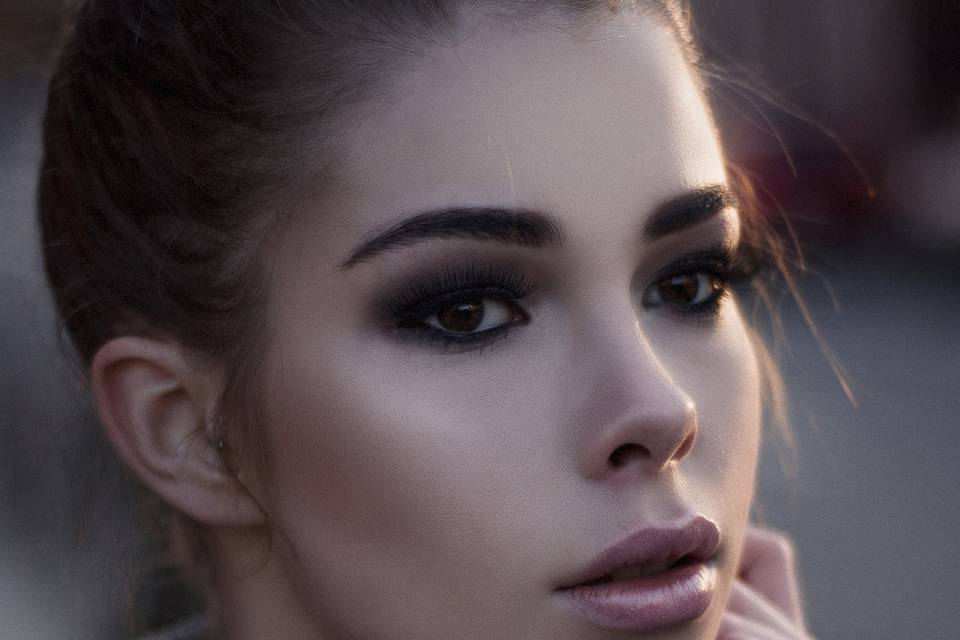 Aleksa Makeup
