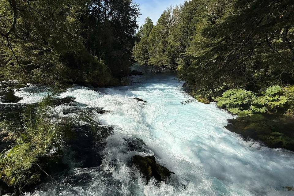 Cascada en su interior