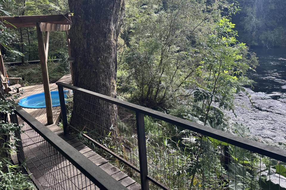 Tinajas borde rios
