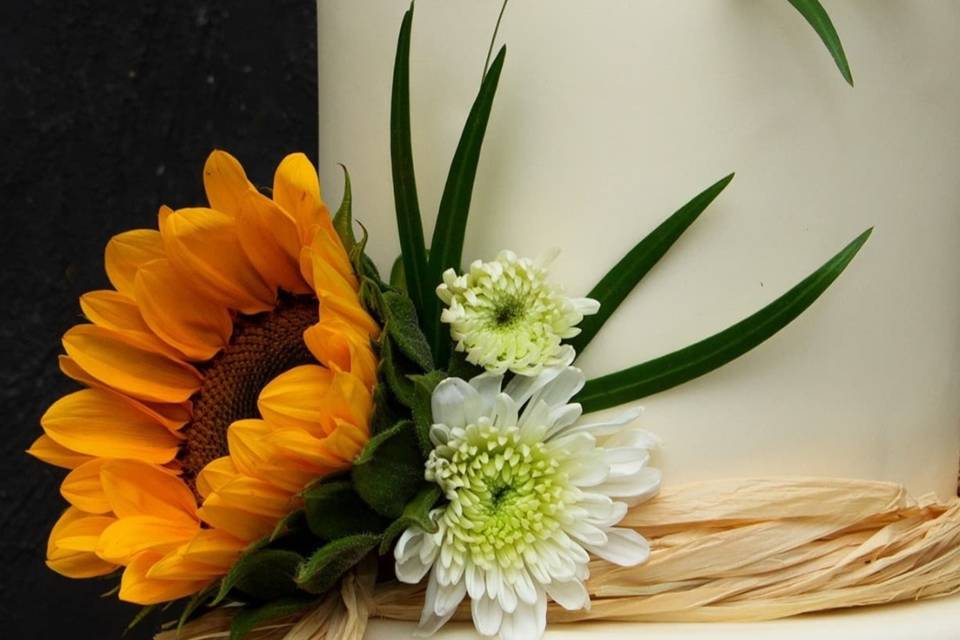 Torta con girasoles