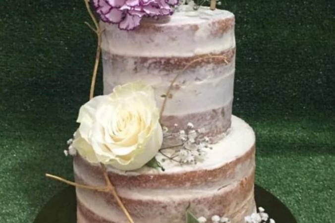 Naked cake