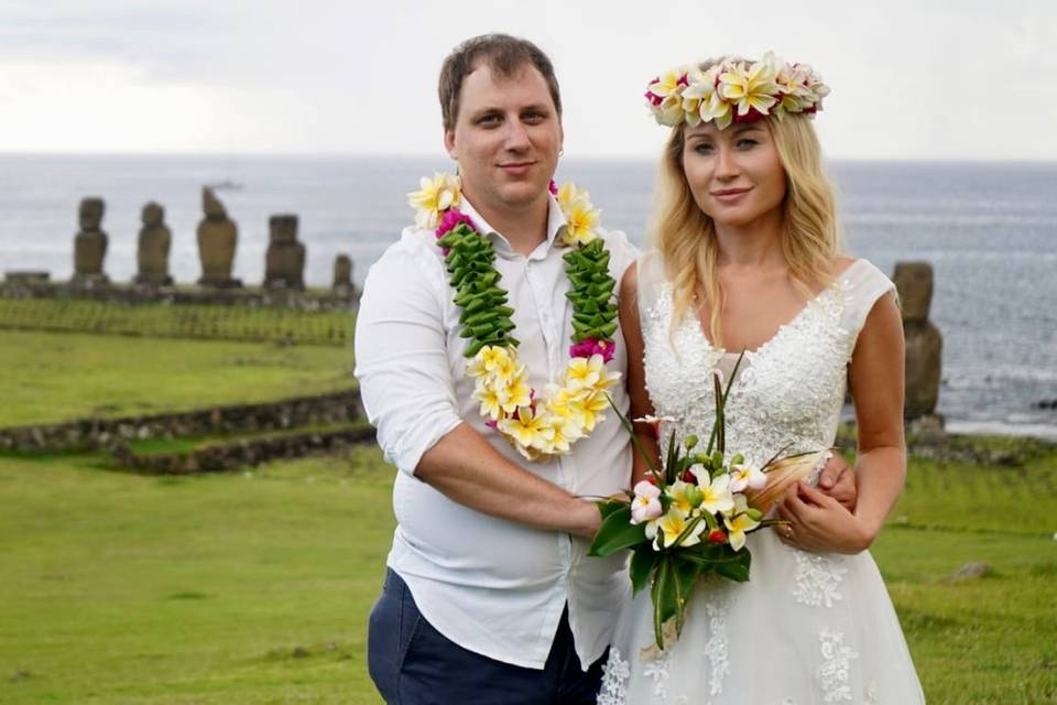 Novios wedding Easter Island