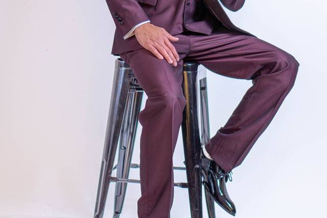 Traje burdeo 3 piezas