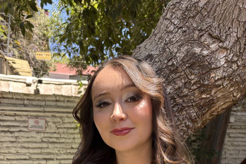 Prueba maquillaje y peinado