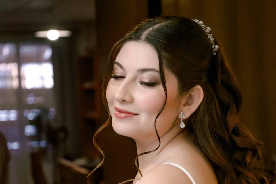 Novia con rizos