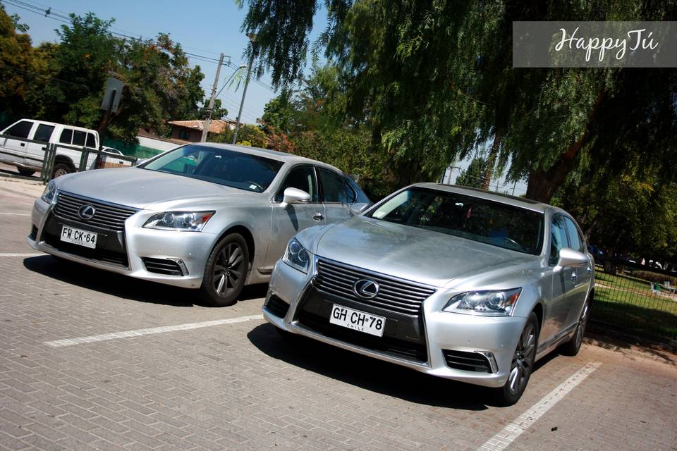 Lexus modelo LS460