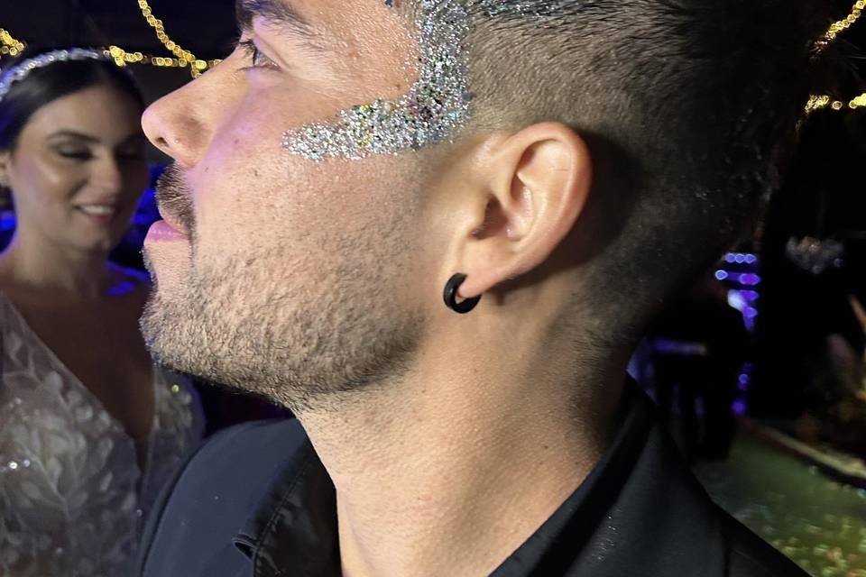 Glitter bar