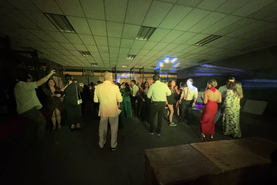 Fiesta la reina