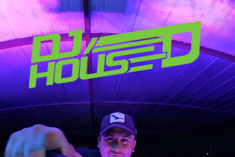 DJ HOUSE-D