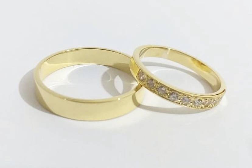 Oro amarillo 18k