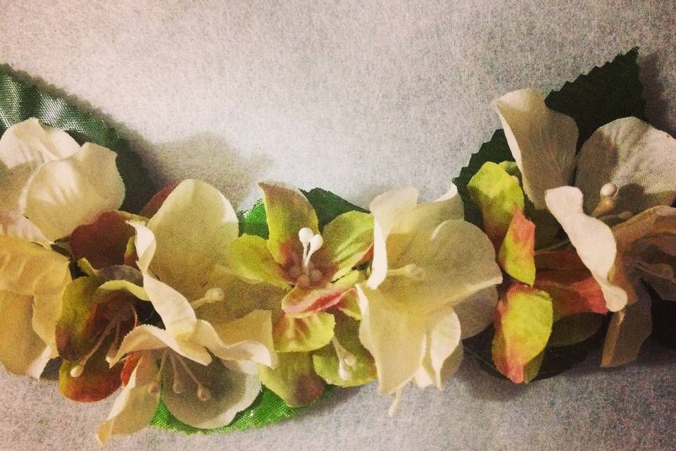 Media corona de orquídeas