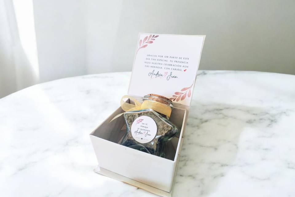 Caja Personalizada + té