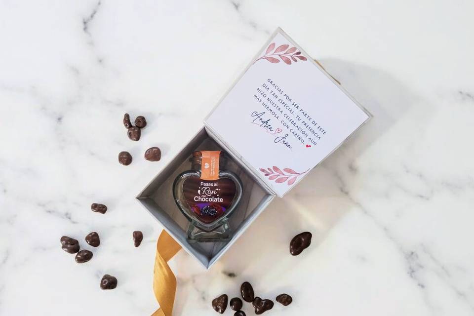 Caja Personalizada + chocolate