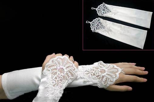 Guantes con broderie