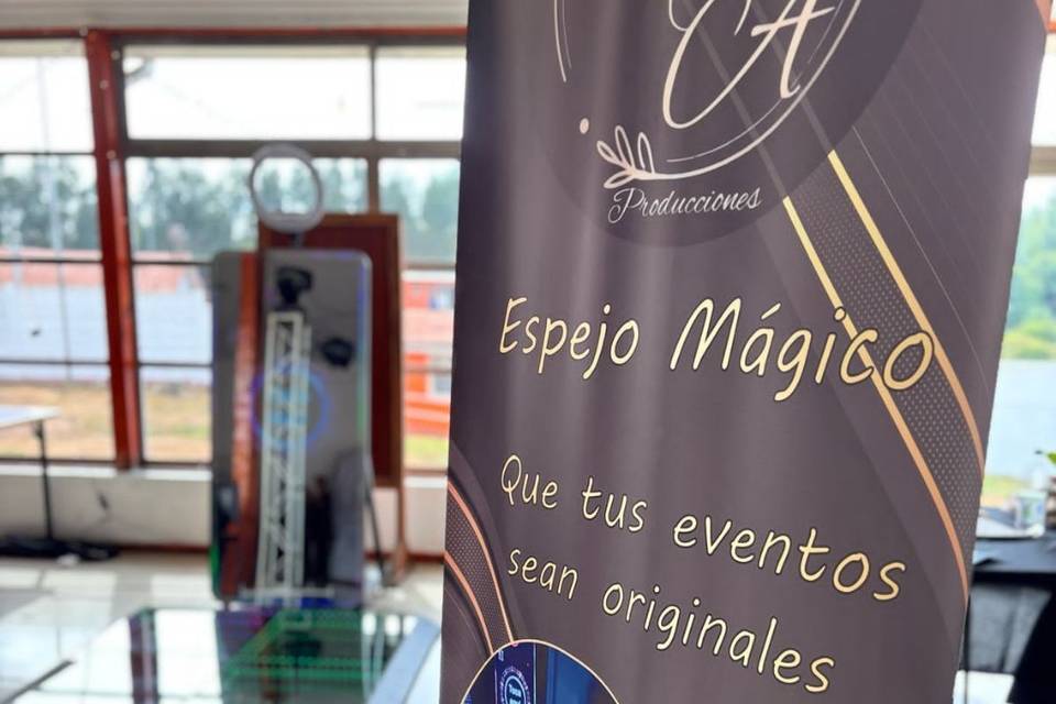 Espejo Mágico y pista Led