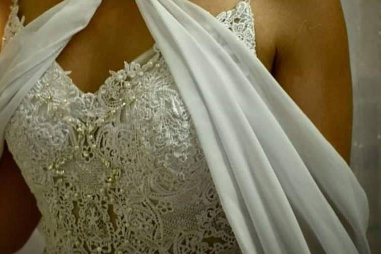 Detalles cuello capa Malak