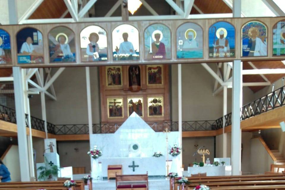 Deco altar