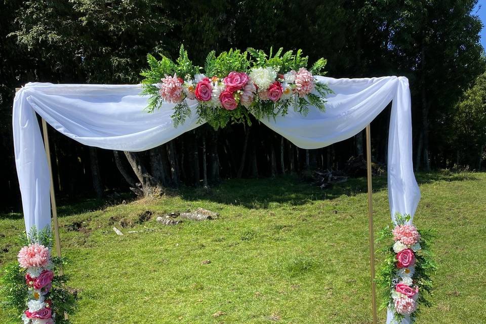 Altar exterior