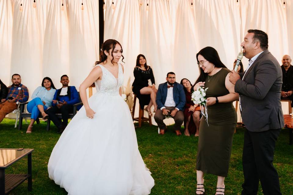 Soltera y Novia