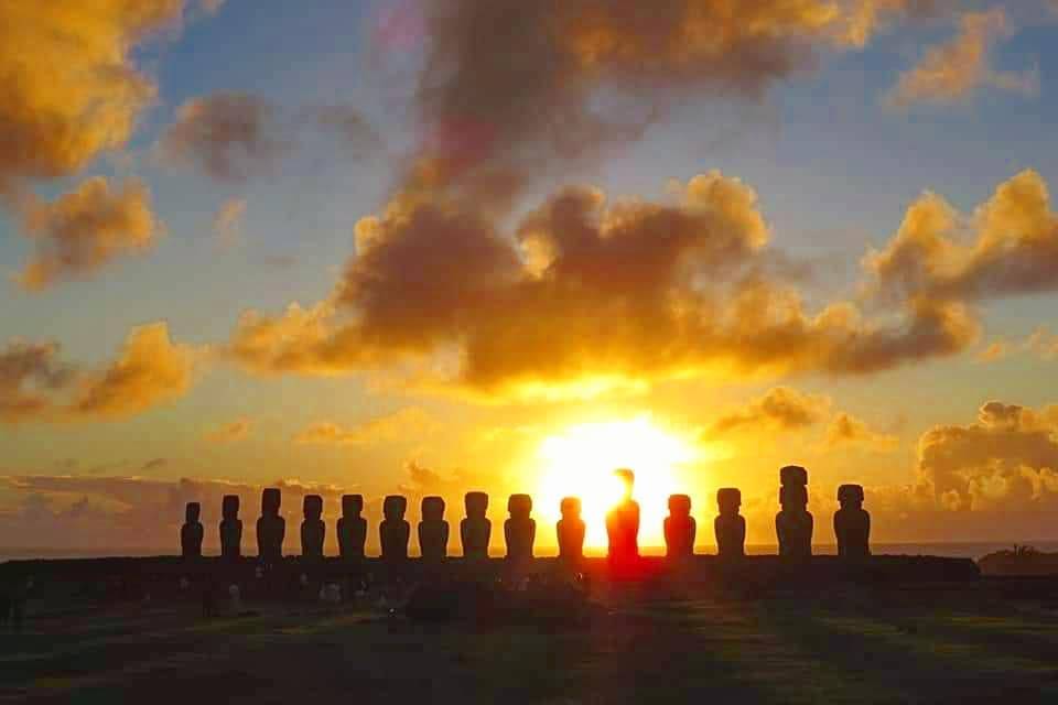 Amanecer Rapa Nui