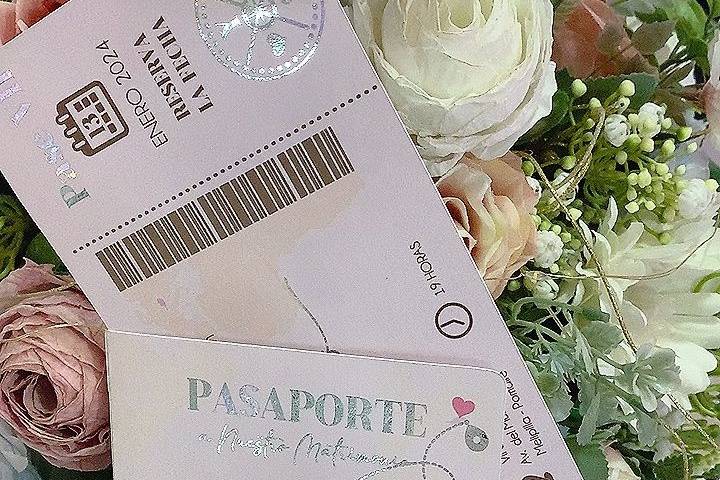 Invitación Pasaporte Rose.