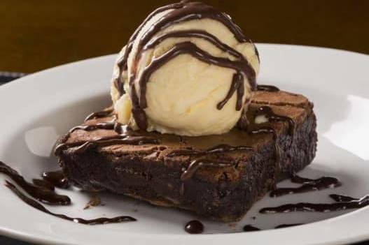 Brownie helado