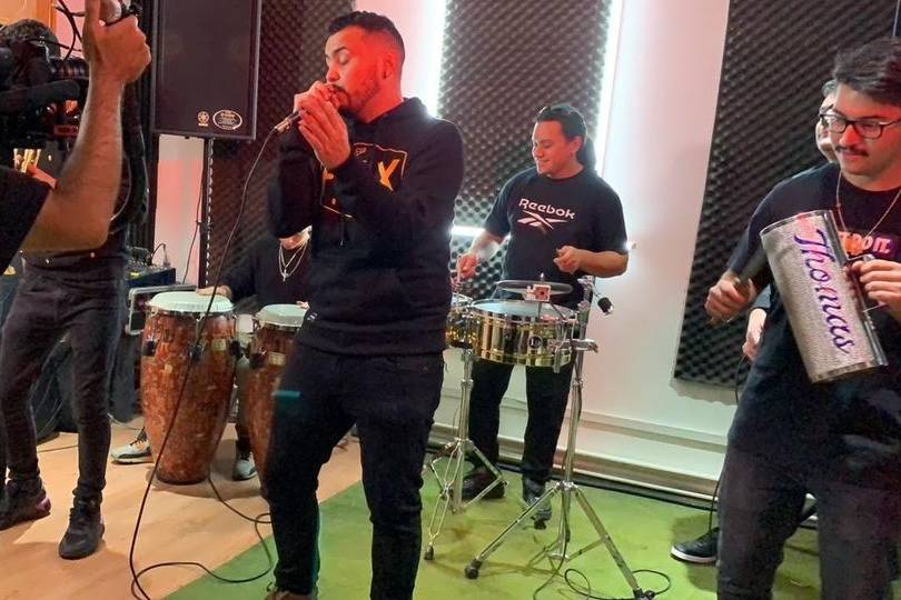 Juanky Music y Banda