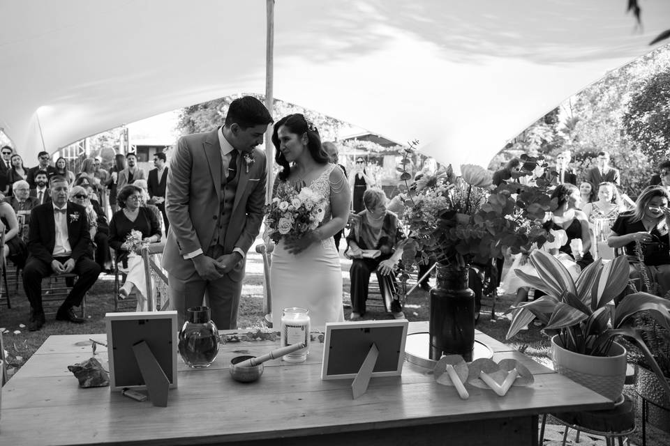 VANIA & CAMILO