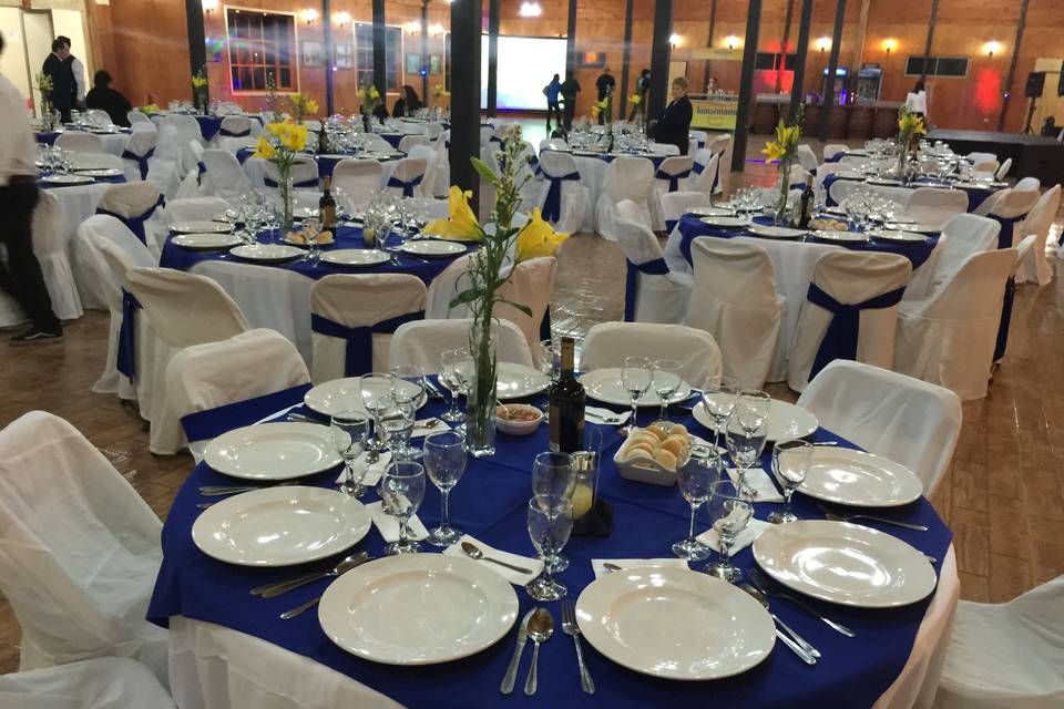 Chic Banquetes