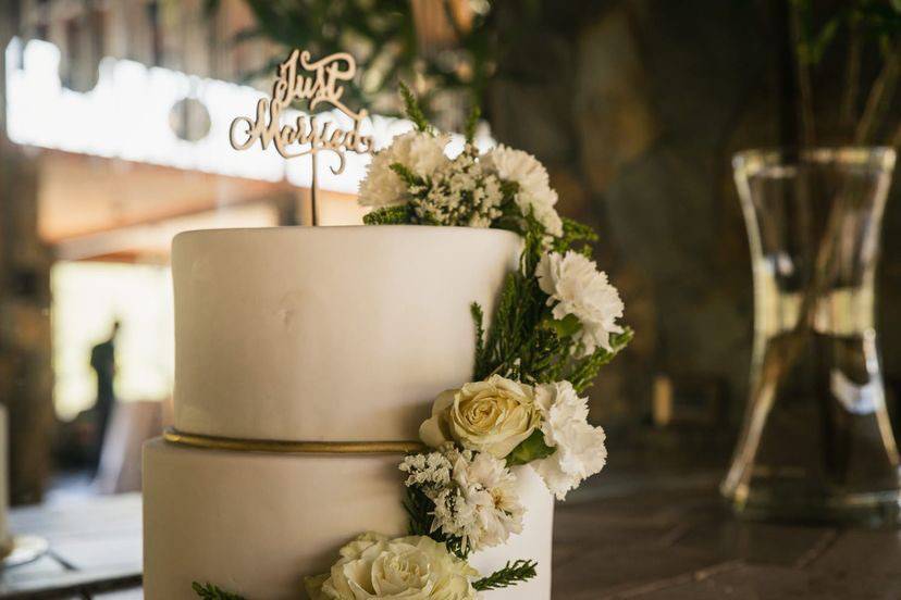 Torta fondant con flores