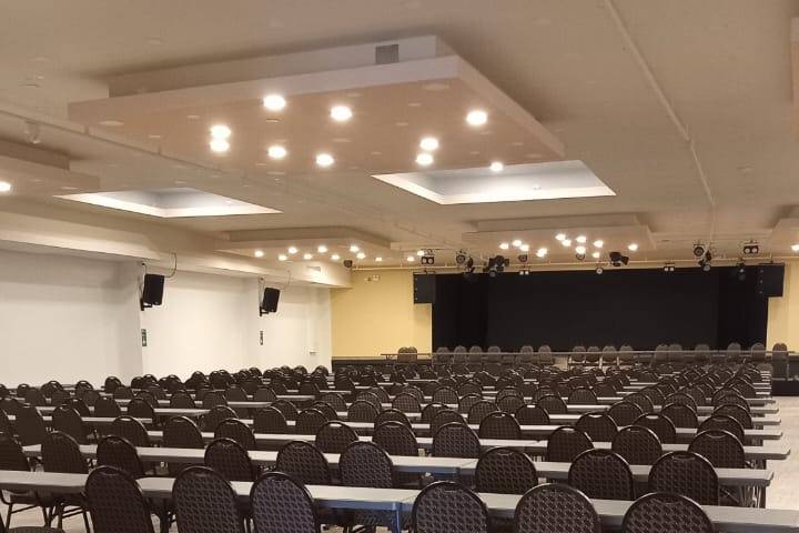 CENTRO DE EVENTOS Y RESORT