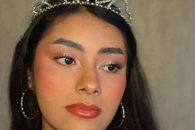 Lesly Ceballo Makeup