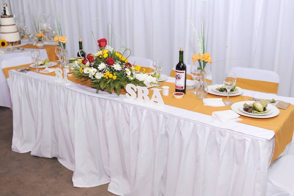 Mesa de los novios