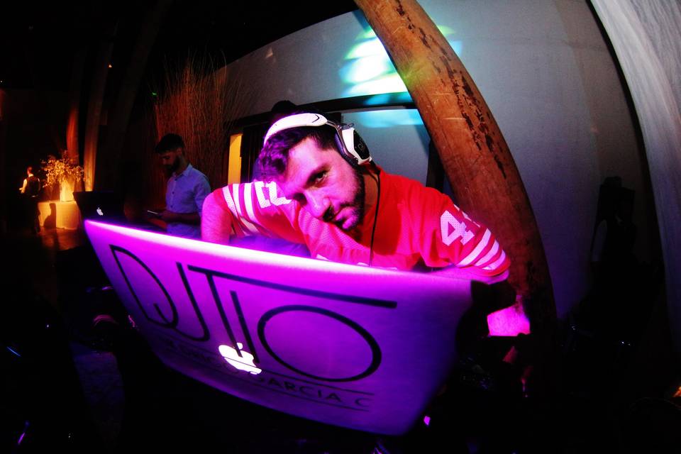 DJ Tio